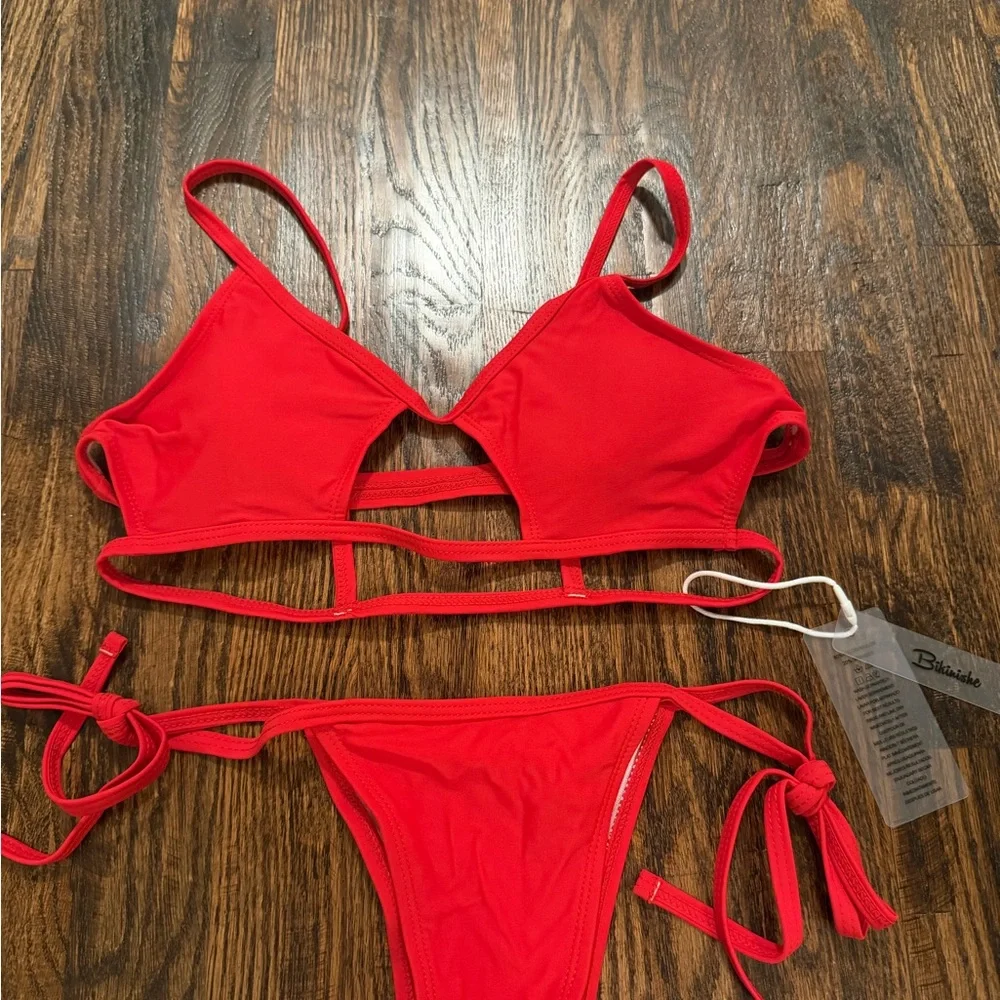 Red Bikini Set - Picture 1 of 2